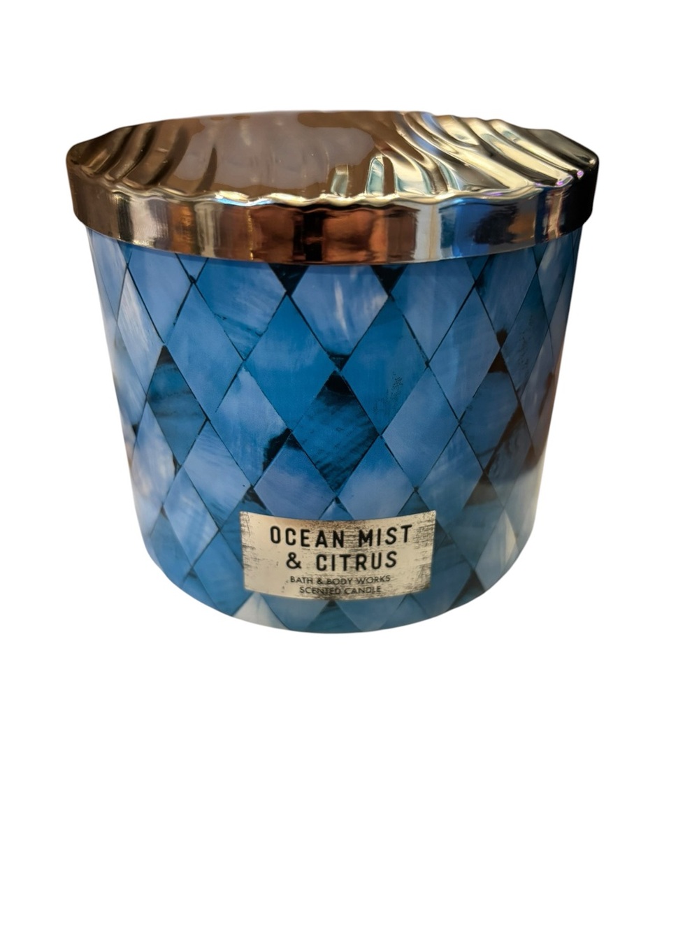 Bath & Body Works 3-Wick Scented Candle- Blue Ocean Mist & Citrus